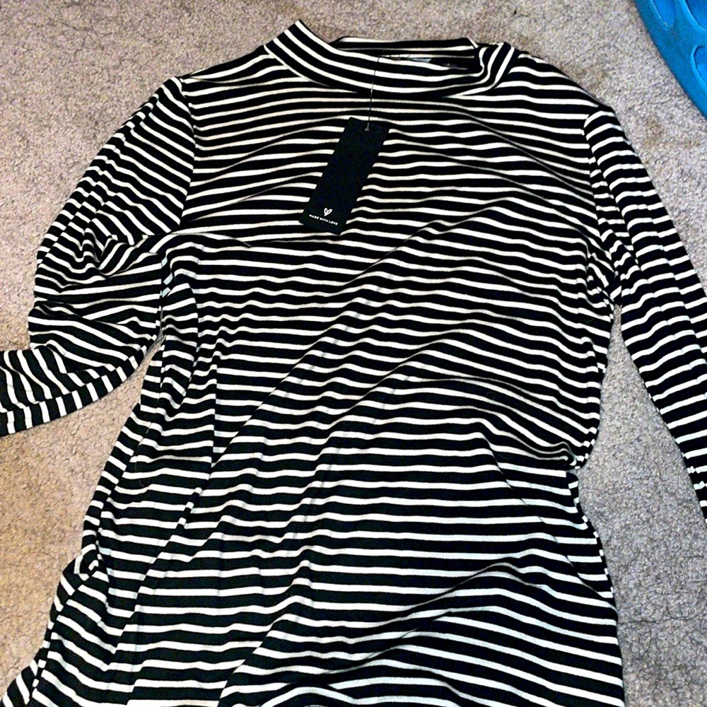 Lulus Long sleeve shirt